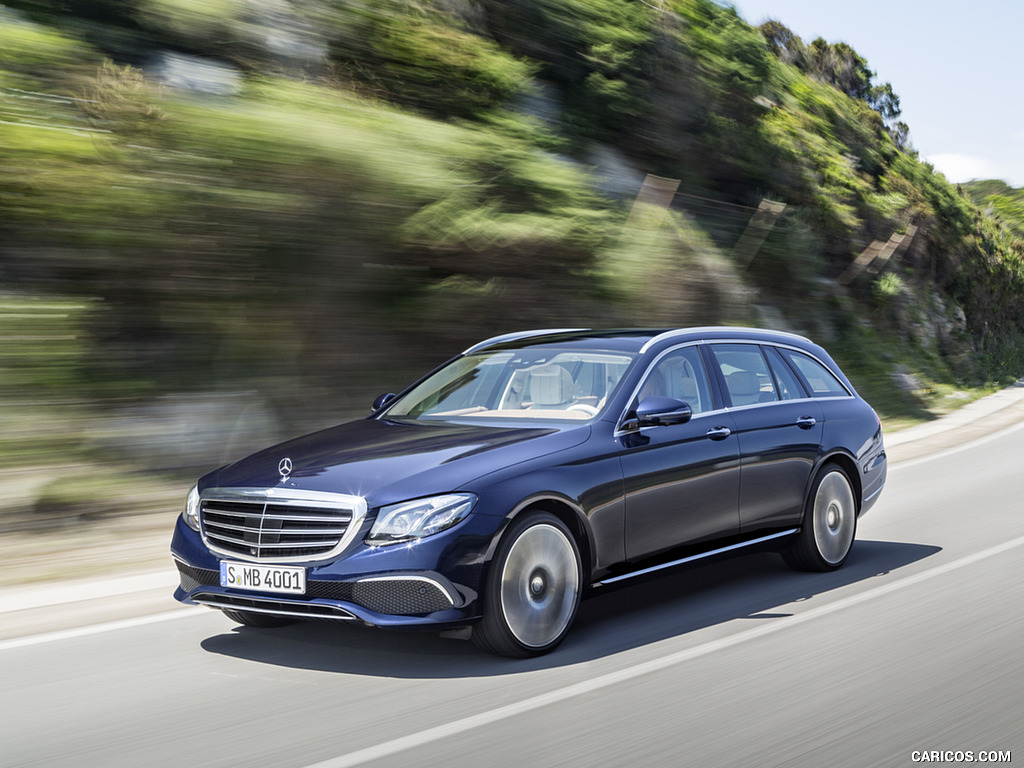 2017 Mercedes-Benz E-Class Estate Exclusive Line (Color: Cavansite Blue) - Front Three-Quarter