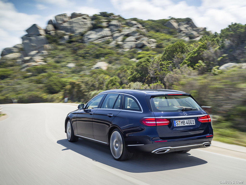 2017 Mercedes-Benz E-Class Estate Exclusive Line (Color: Cavansite Blue) - Rear Three-Quarter