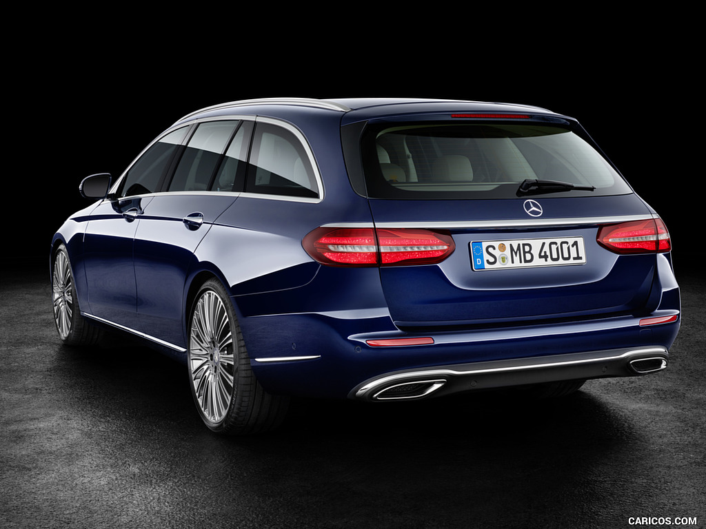 2017 Mercedes-Benz E-Class Estate Exclusive Line (Color: Cavansite Blue) - Rear Three-Quarter