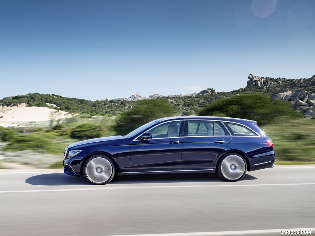 2017 Mercedes-Benz E-Class Estate Exclusive Line (Color: Cavansite Blue) - Side