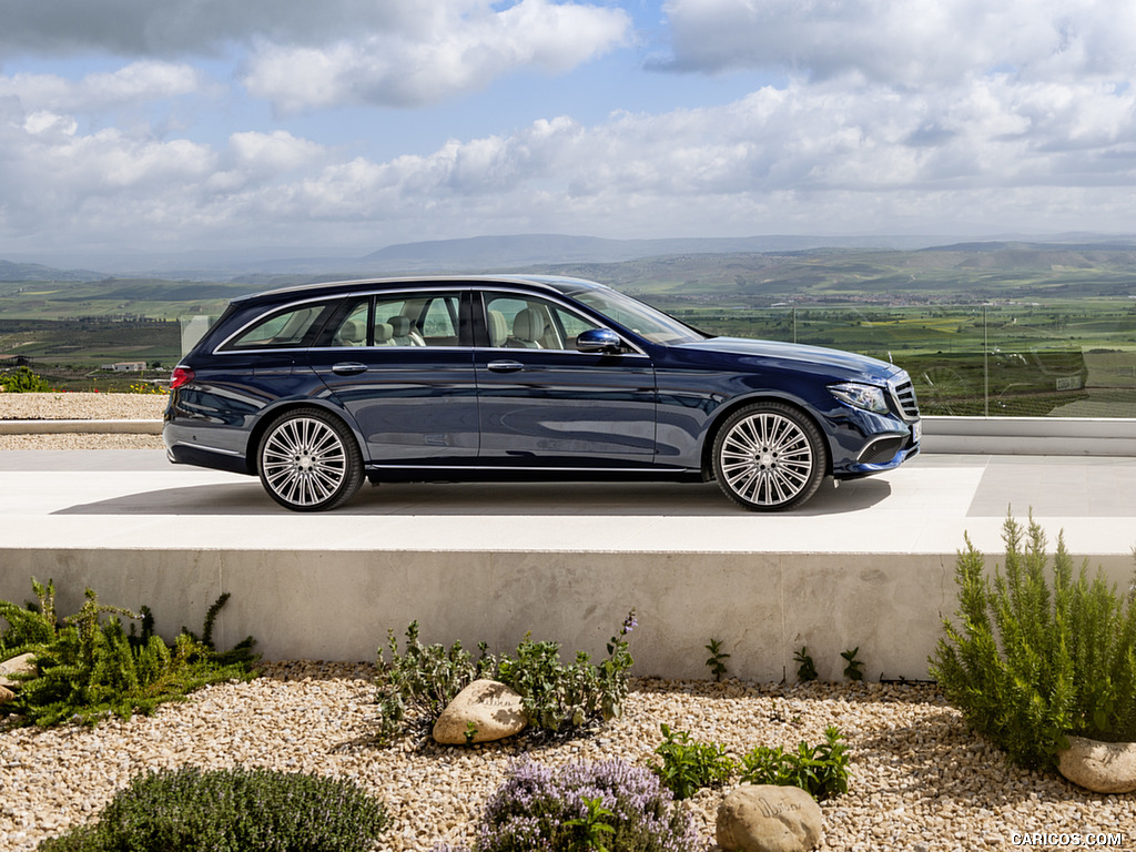 2017 Mercedes-Benz E-Class Estate Exclusive Line (Color: Cavansite Blue) - Side