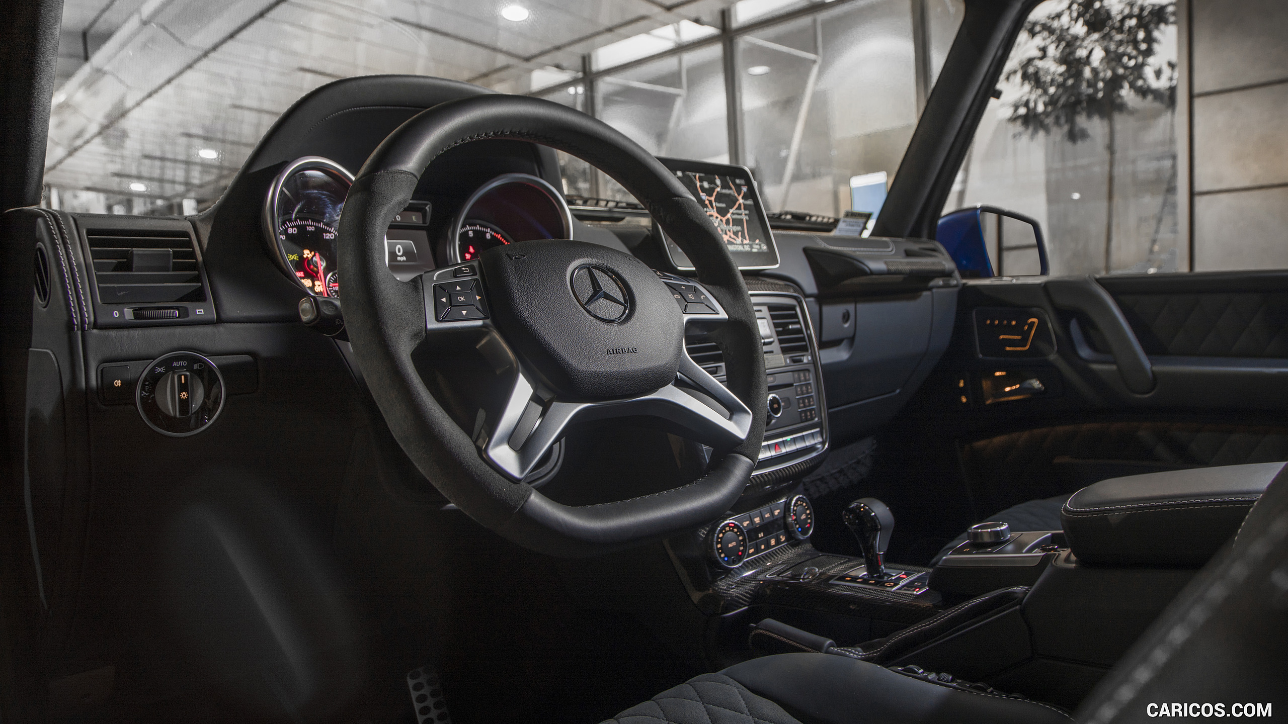 2017 Mercedes-Benz G550 4x4² (US-Spec) - Interior, #38 of 45