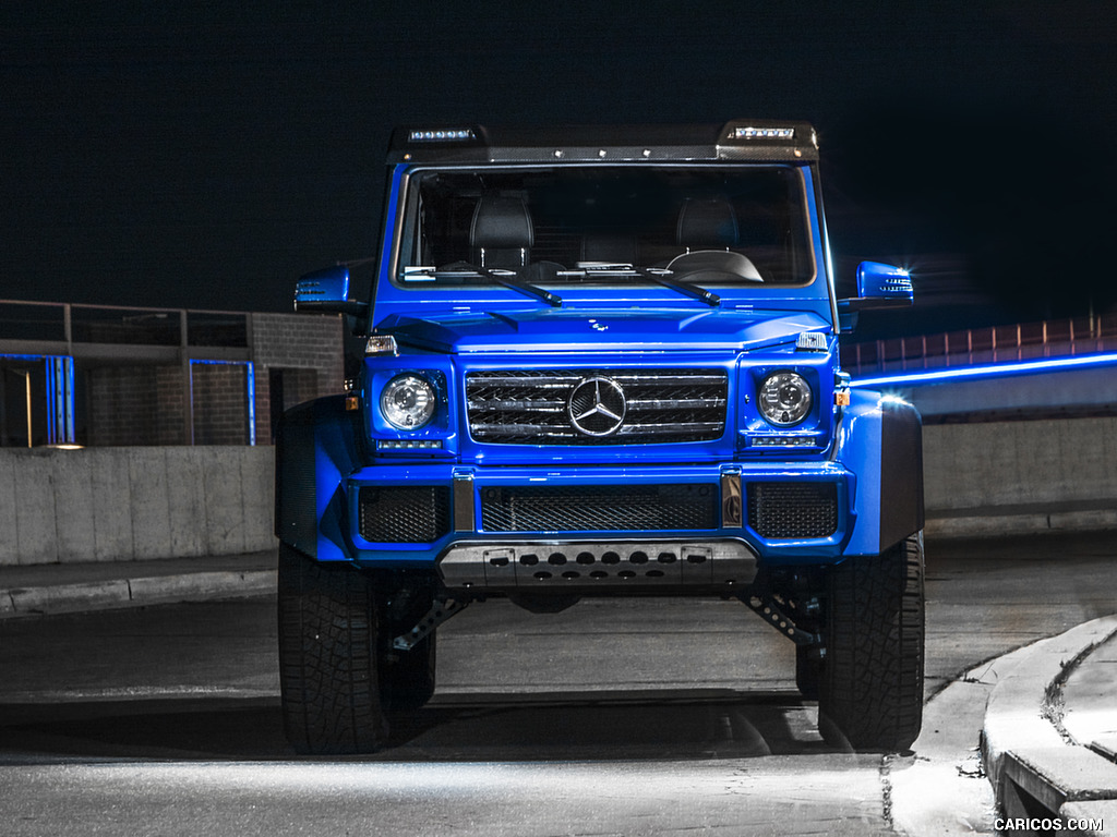 2017 Mercedes-Benz G550 4x4² (US-Spec) - Front