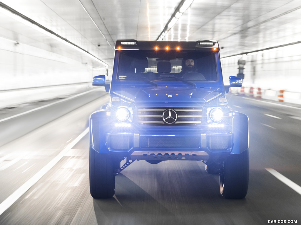 2017 Mercedes-Benz G550 4x4² (US-Spec) - Front