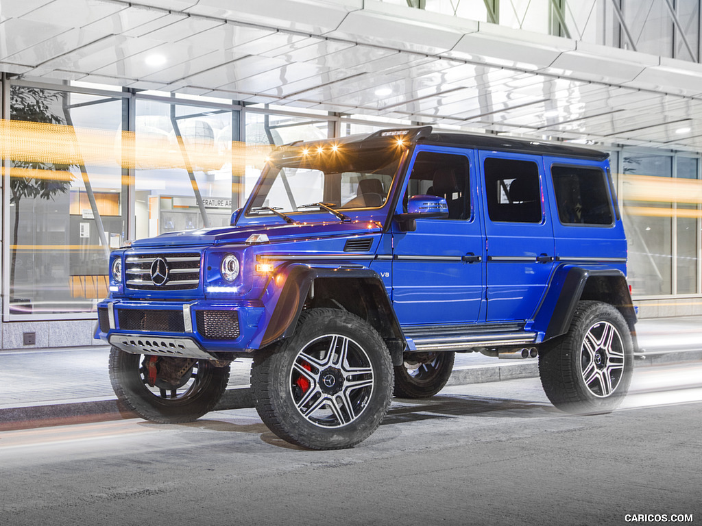 2017 Mercedes-Benz G550 4x4² (US-Spec) - Front Three-Quarter