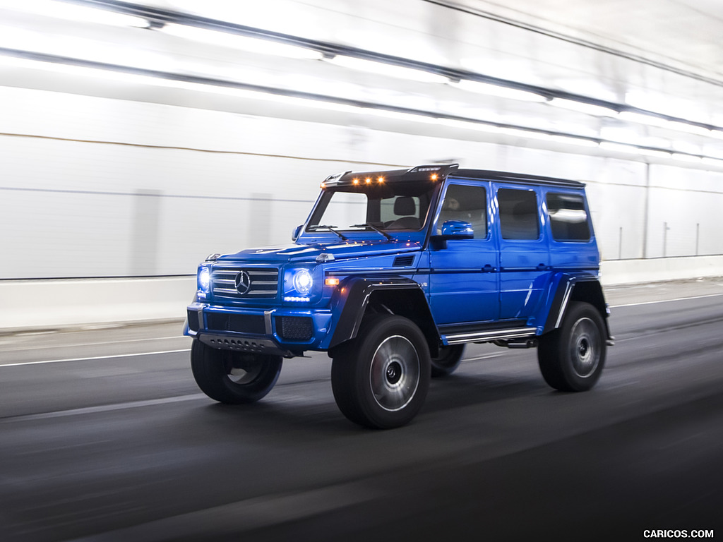 2017 Mercedes-Benz G550 4x4² (US-Spec) - Front Three-Quarter