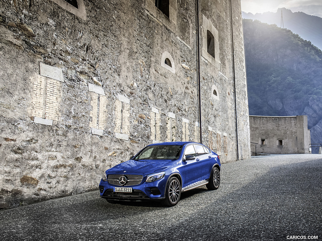 2017 Mercedes-Benz GLC 250 Coupe (Color: Brilliant Blue) - Front Three-Quarter