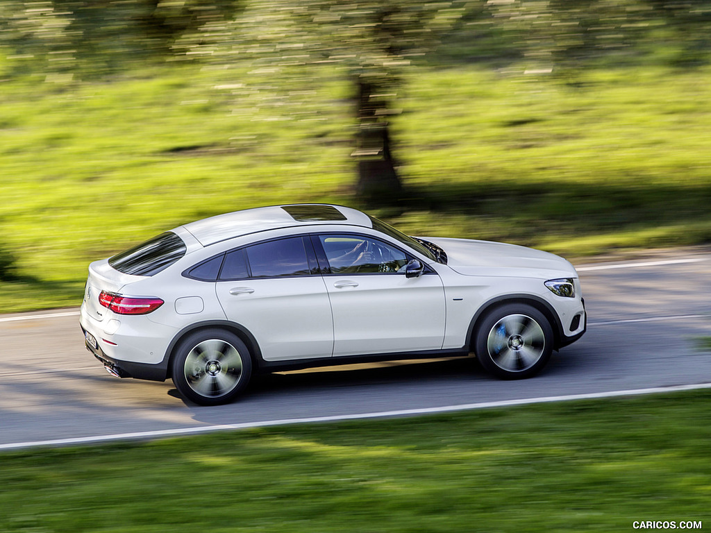 2017 Mercedes-Benz GLC 350 e Coupe Plug-in-Hybrid (Color: Diamond White) - Side