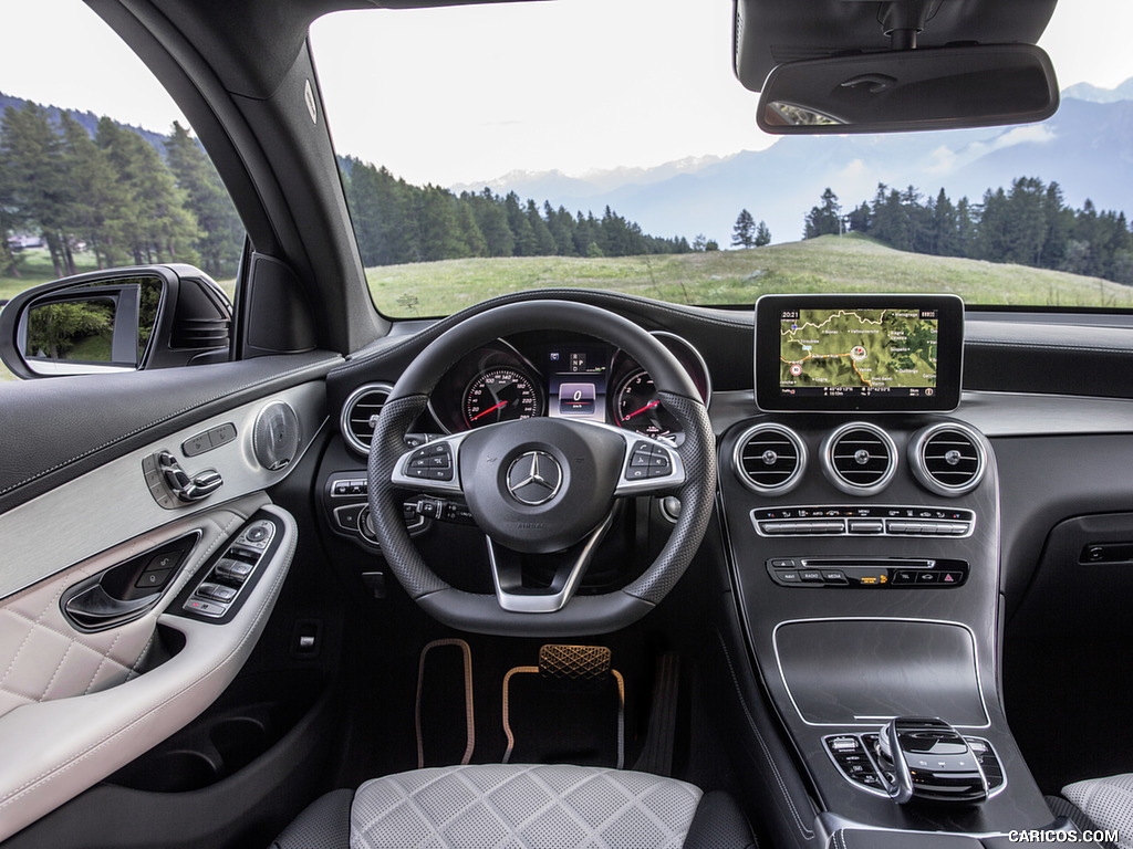 2017 Mercedes-Benz GLC 350 e Coupe Plug-in-Hybrid - Designo Nappa Leather / Platinum White Interior, Cockpit