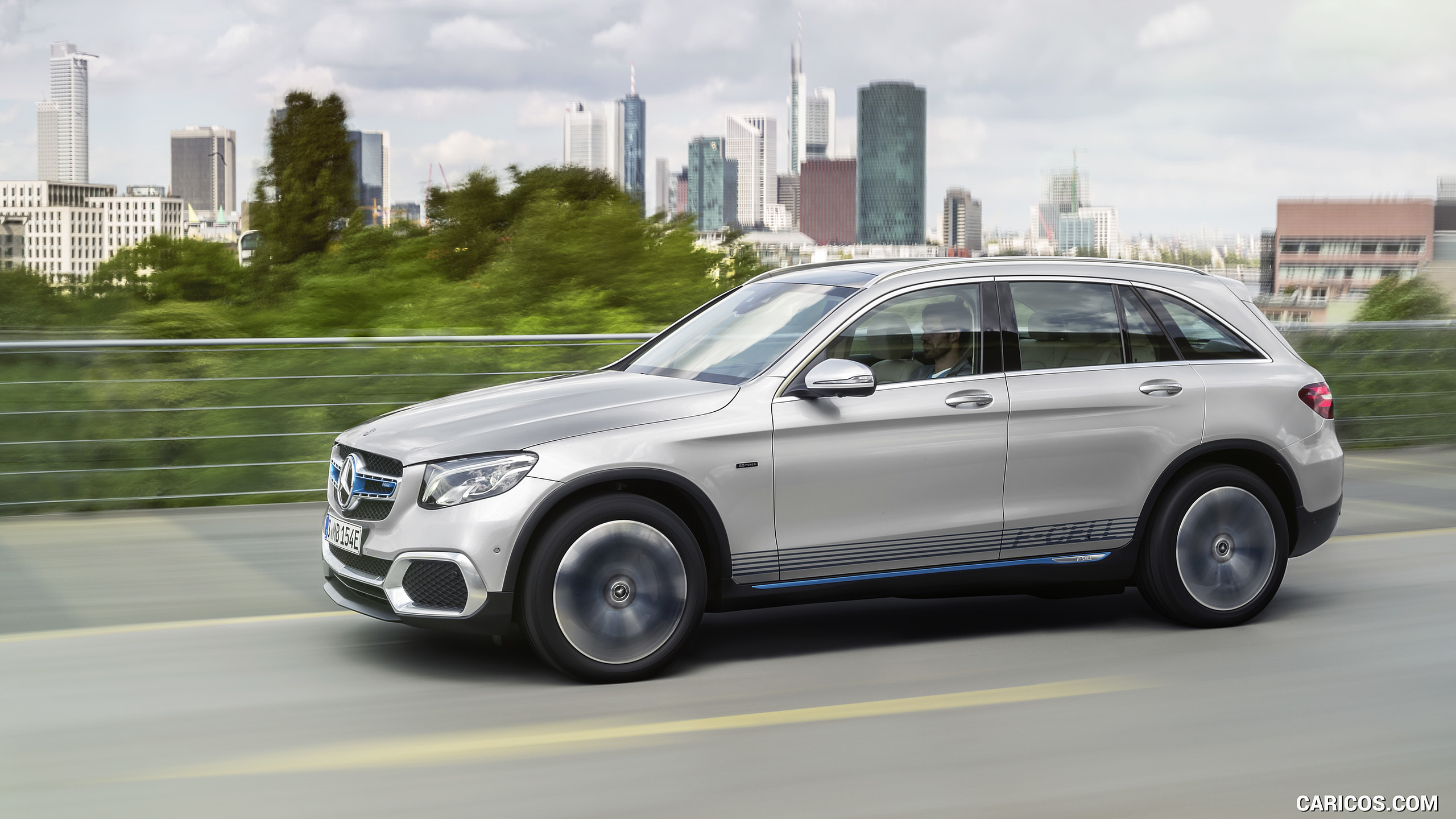 2017 Mercedes-Benz GLC F-CELL Concept - Side, #8 of 25