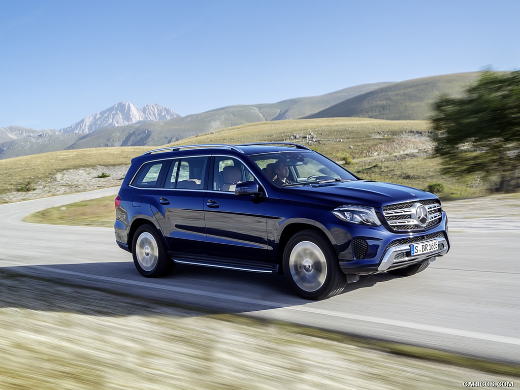 2017 Mercedes-Benz GLS 350d 4MATIC (Color: Cavansite Blue) - Front