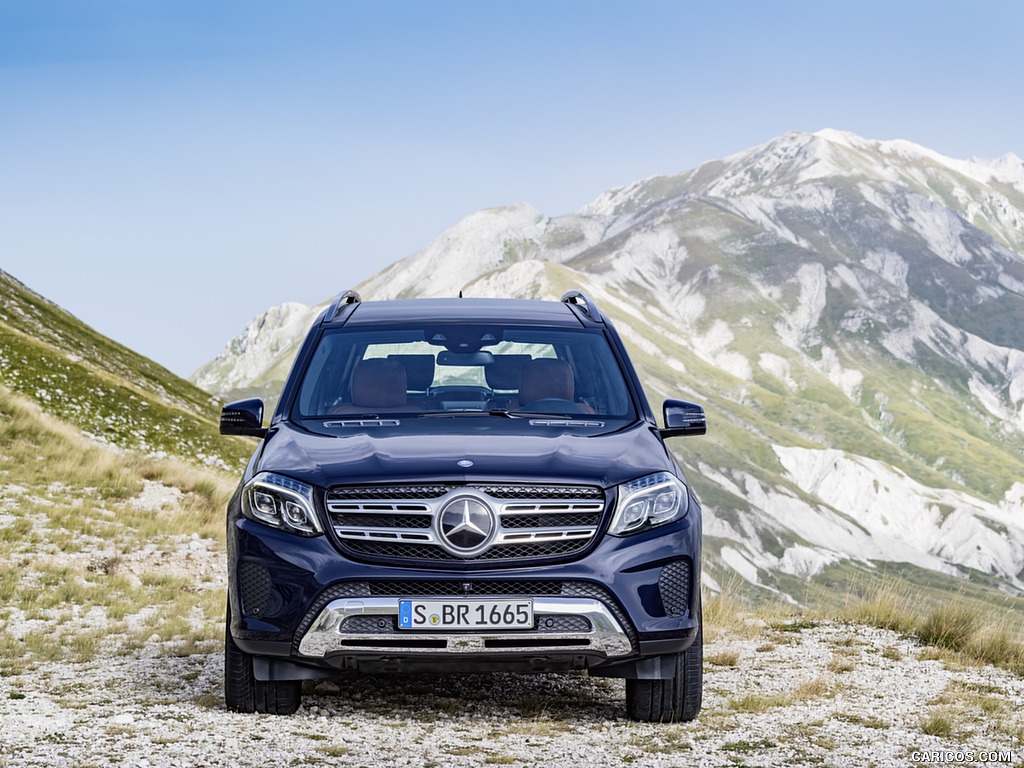 2017 Mercedes-Benz GLS 350d 4MATIC (Color: Cavansite Blue) - Front