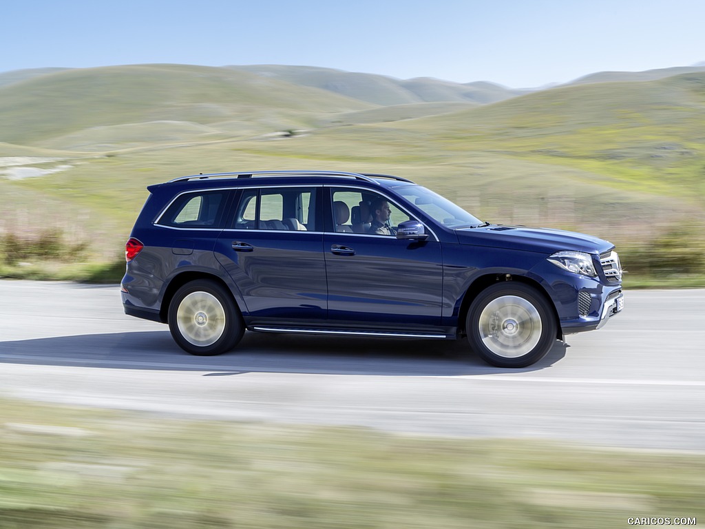 2017 Mercedes-Benz GLS 350d 4MATIC (Color: Cavansite Blue) - Side