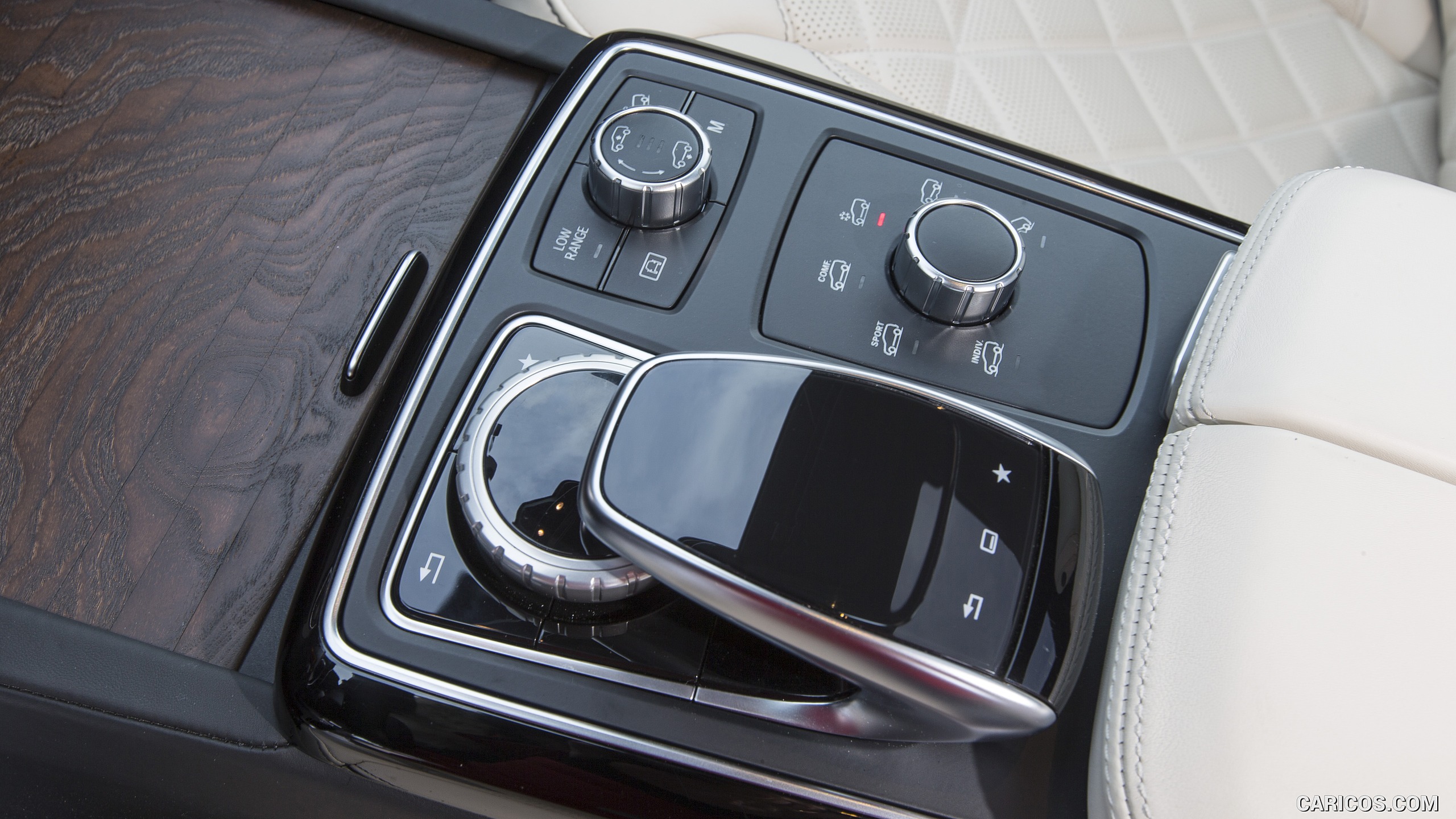 2017 Mercedes-Benz GLS 350d 4MATIC AMG Line - Interior, Controls, #211 of 255