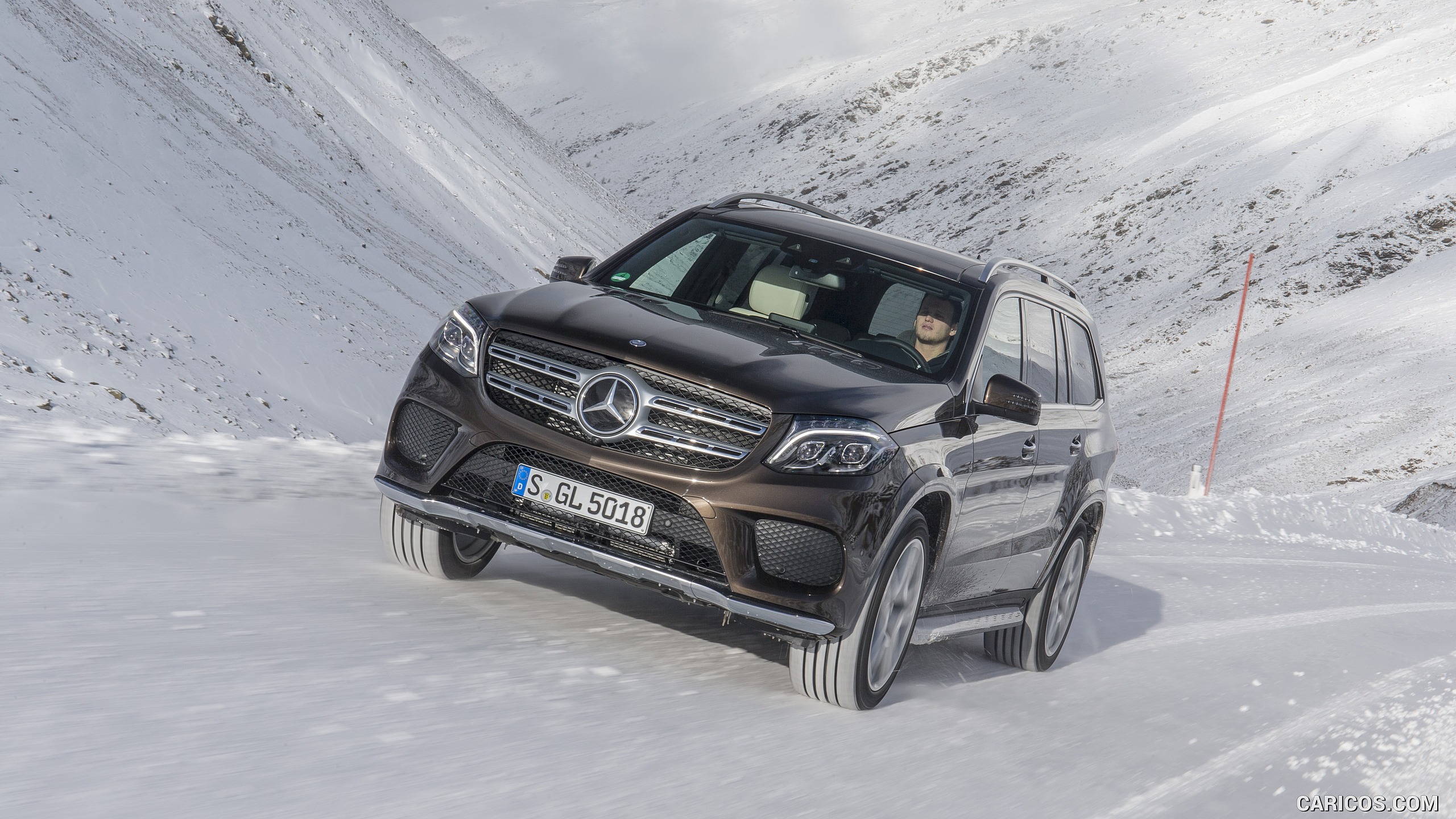 2017 Mercedes-Benz GLS 350d 4MATIC AMG Line in Snow - Front, #178 of 255