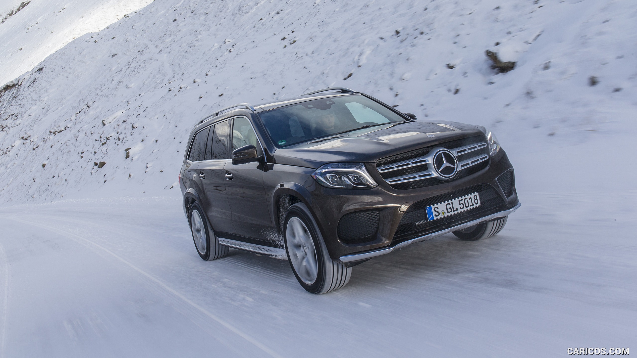 2017 Mercedes-Benz GLS 350d 4MATIC AMG Line in Snow - Front, #179 of 255
