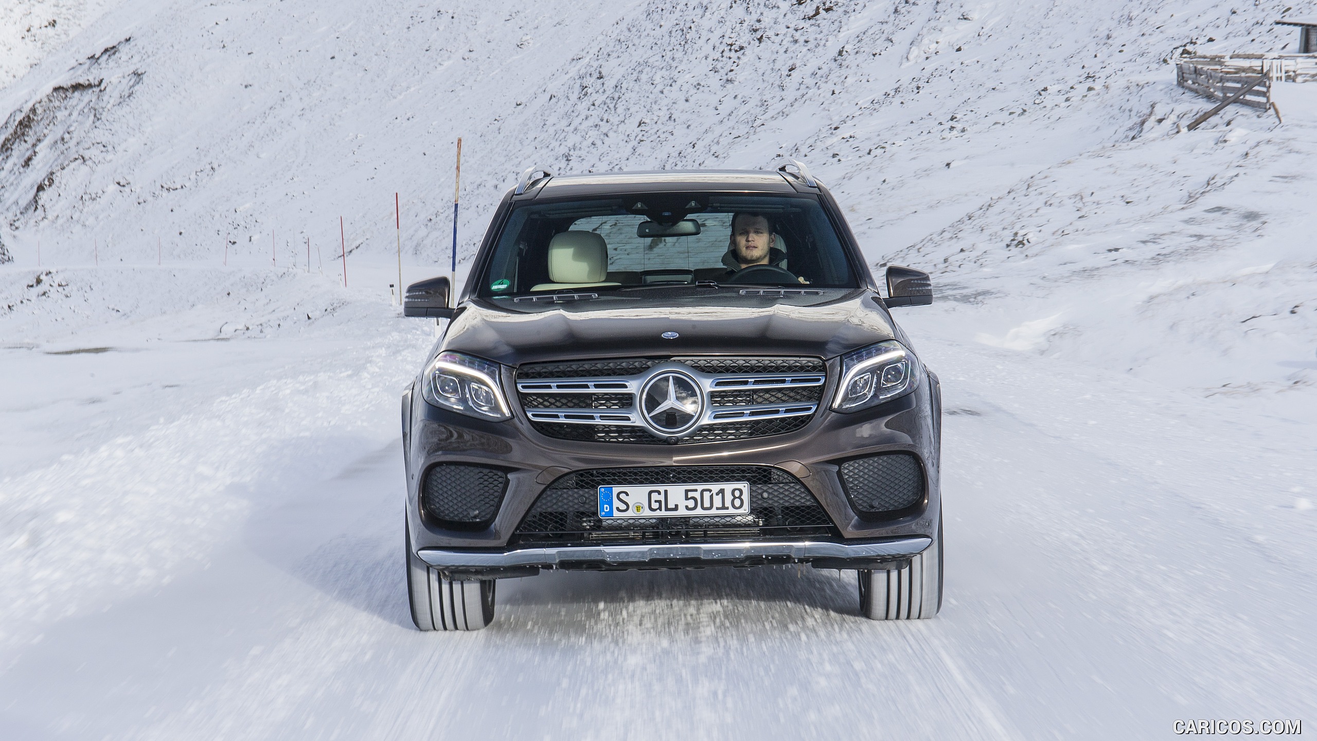 2017 Mercedes-Benz GLS 350d 4MATIC AMG Line in Snow - Front, #180 of 255