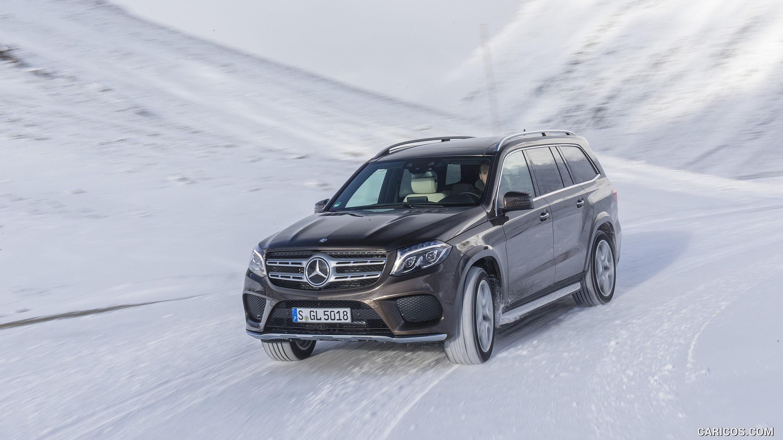 2017 Mercedes-Benz GLS 350d 4MATIC AMG Line in Snow - Front, #181 of 255