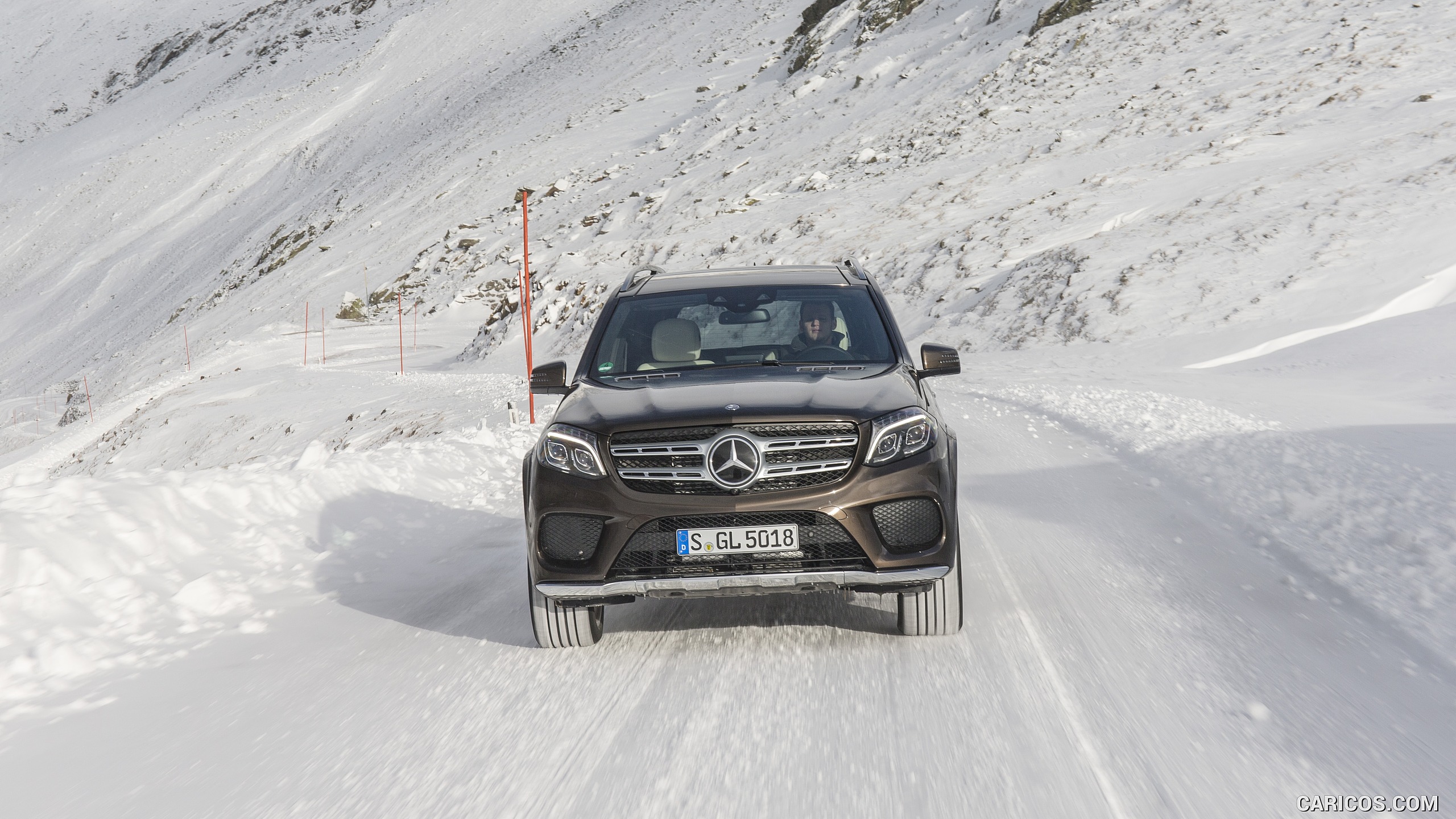 2017 Mercedes-Benz GLS 350d 4MATIC AMG Line in Snow - Front, #184 of 255