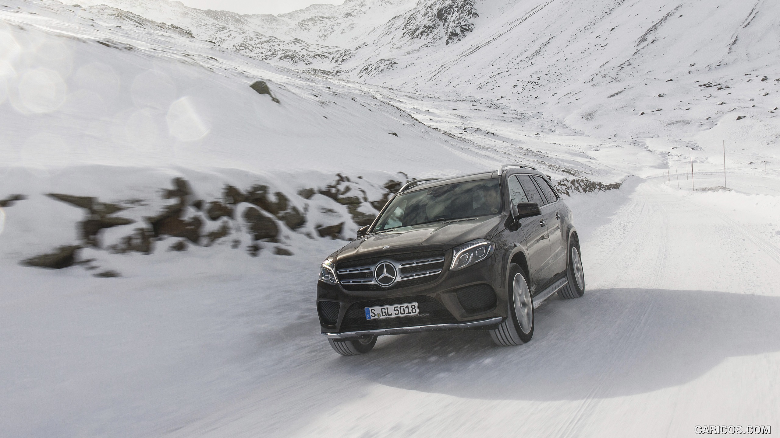 2017 Mercedes-Benz GLS 350d 4MATIC AMG Line in Snow - Front, #185 of 255