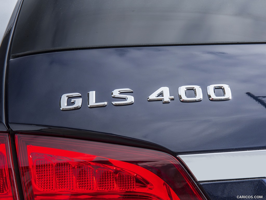 2017 Mercedes-Benz GLS 400 4MATIC AMG Line - Badge