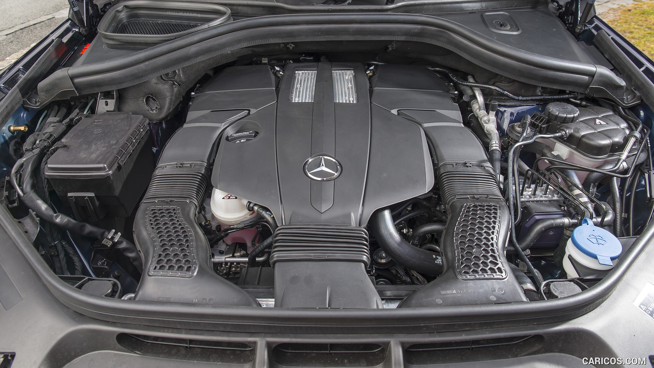 2017 Mercedes-Benz GLS 400 4MATIC AMG Line - Engine, #109 of 255