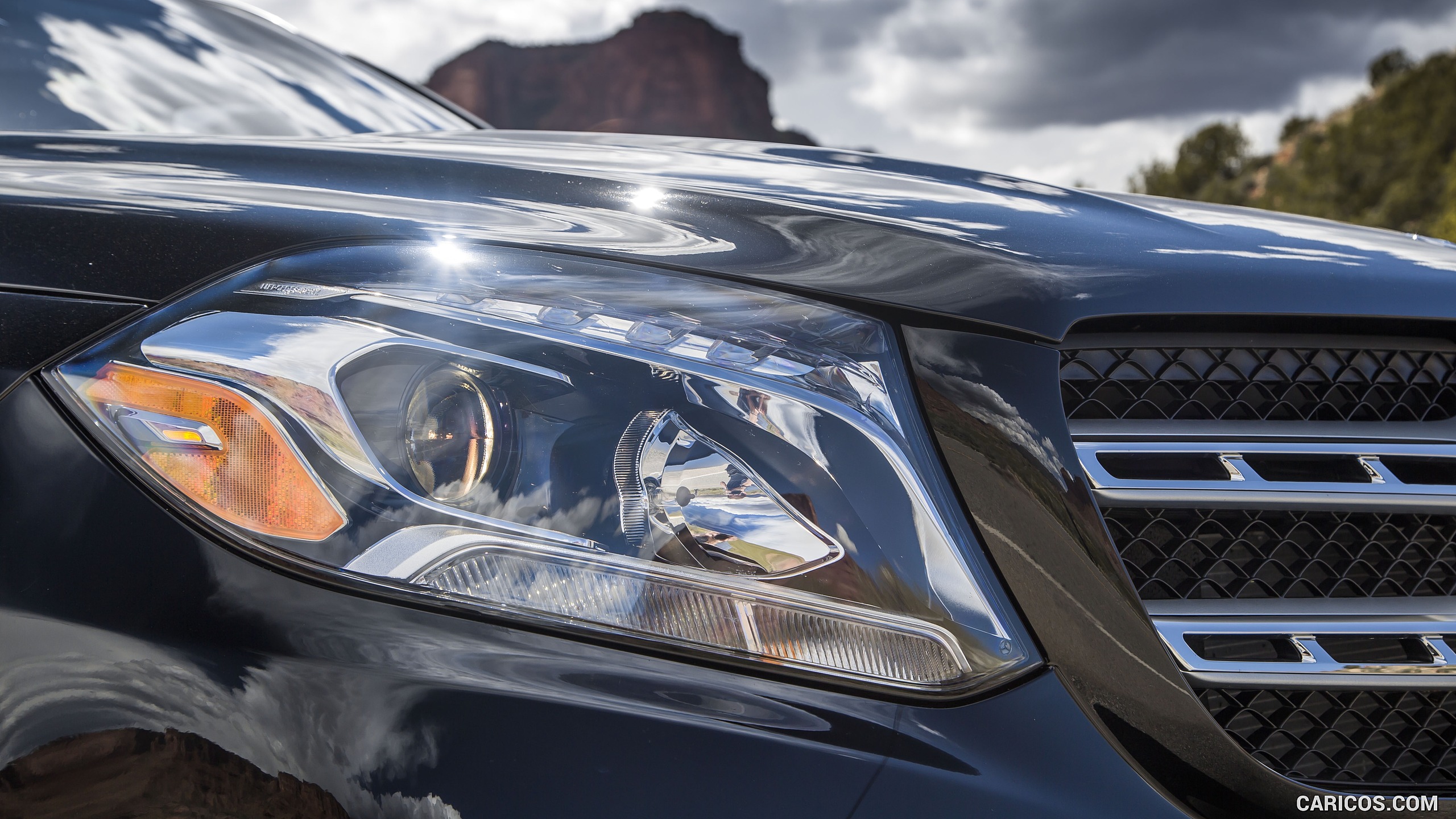 2017 Mercedes-Benz GLS 450 (US-Spec) - Headlight, #56 of 82