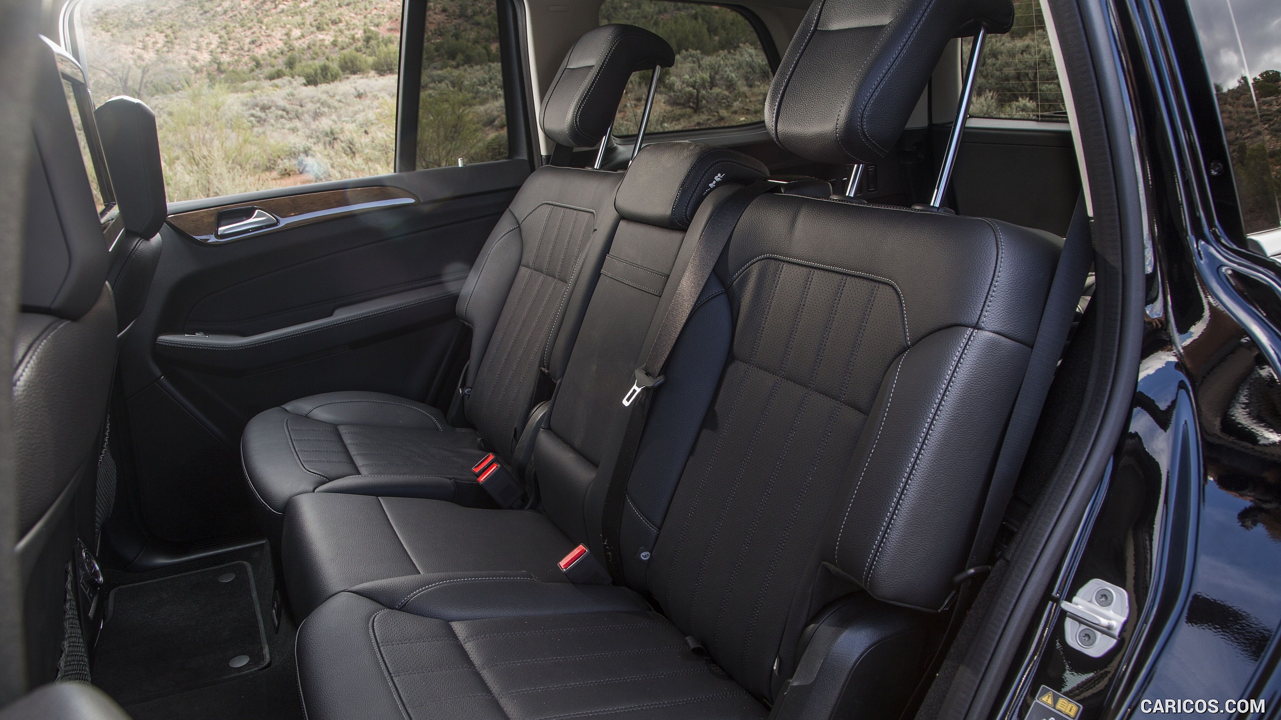 2017 Mercedes-Benz GLS 450 (US-Spec) - Interior, Rear Seats, #70 of 82