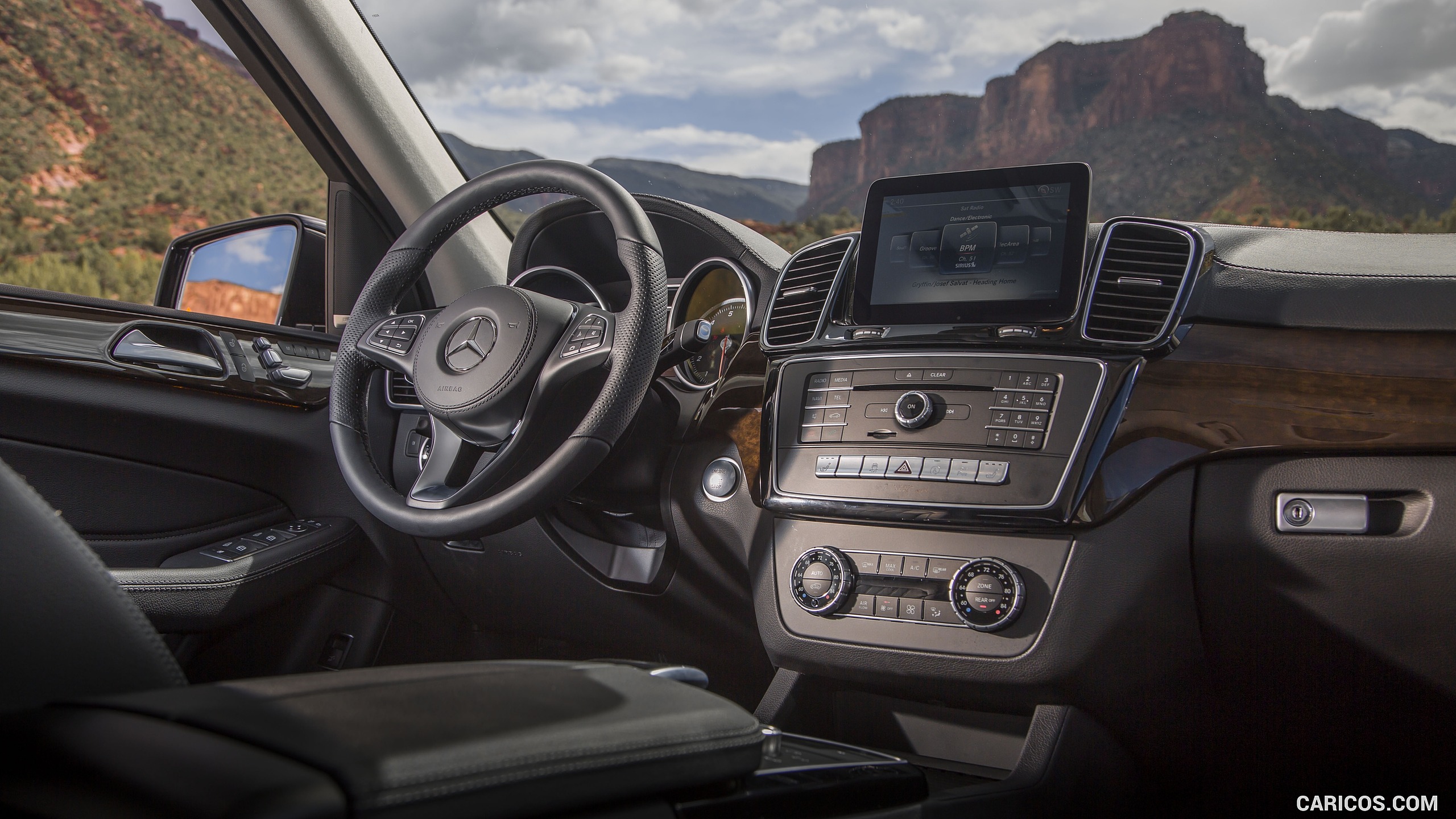 2017 Mercedes-Benz GLS 450 (US-Spec) - Interior, #63 of 82