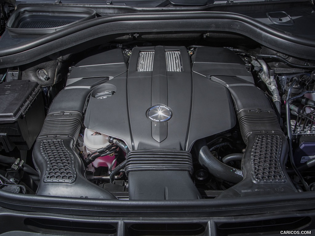 2017 Mercedes-Benz GLS 450 (US-Spec) - Engine