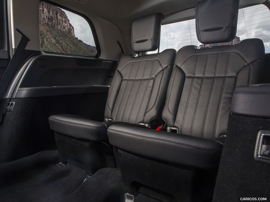 2017 Mercedes-Benz GLS 450 (US-Spec) - Interior, Third Row Seats