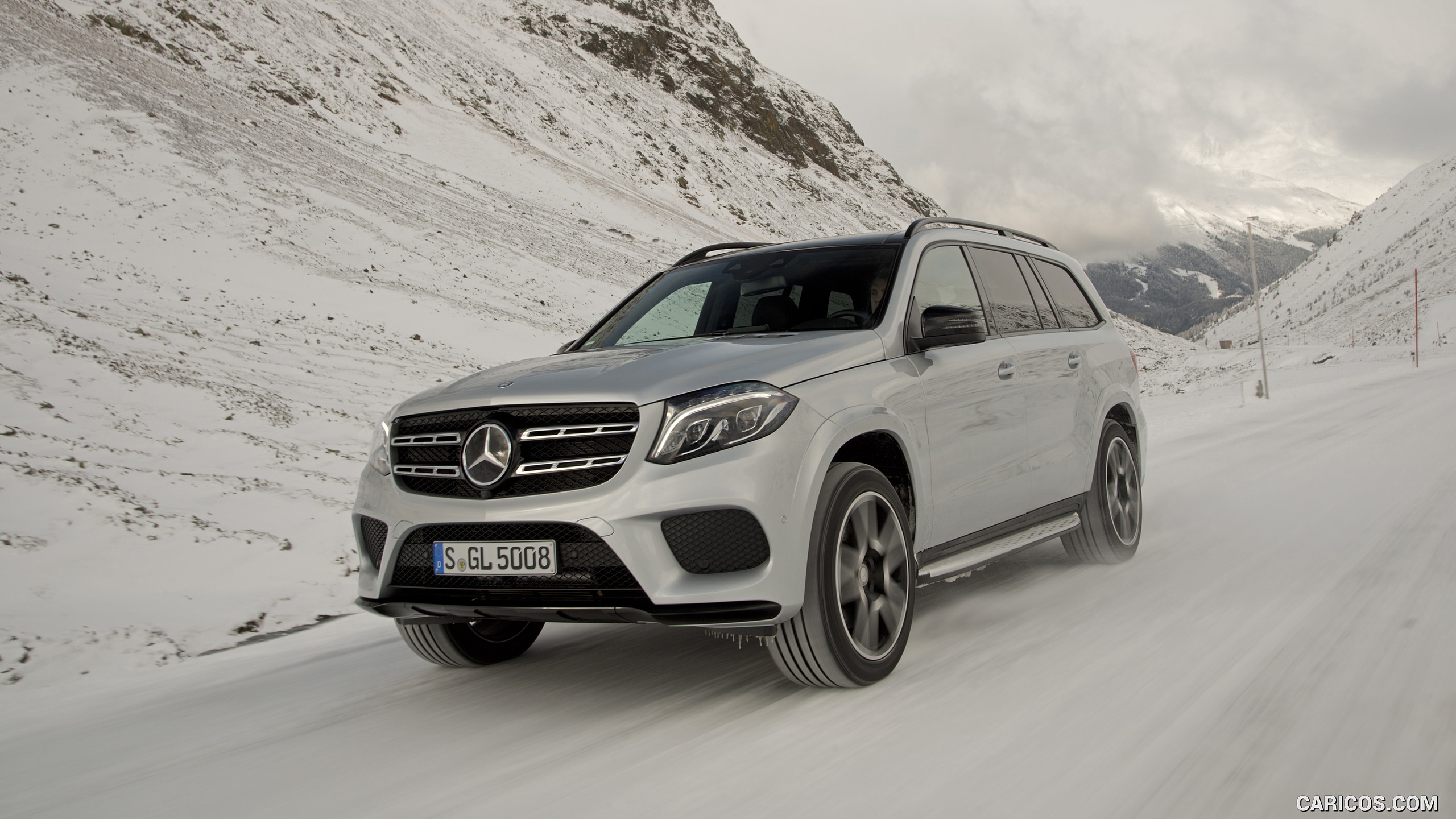 2017 Mercedes-Benz GLS 500 4MATIC AMG Line in Snow - Front, #125 of 255