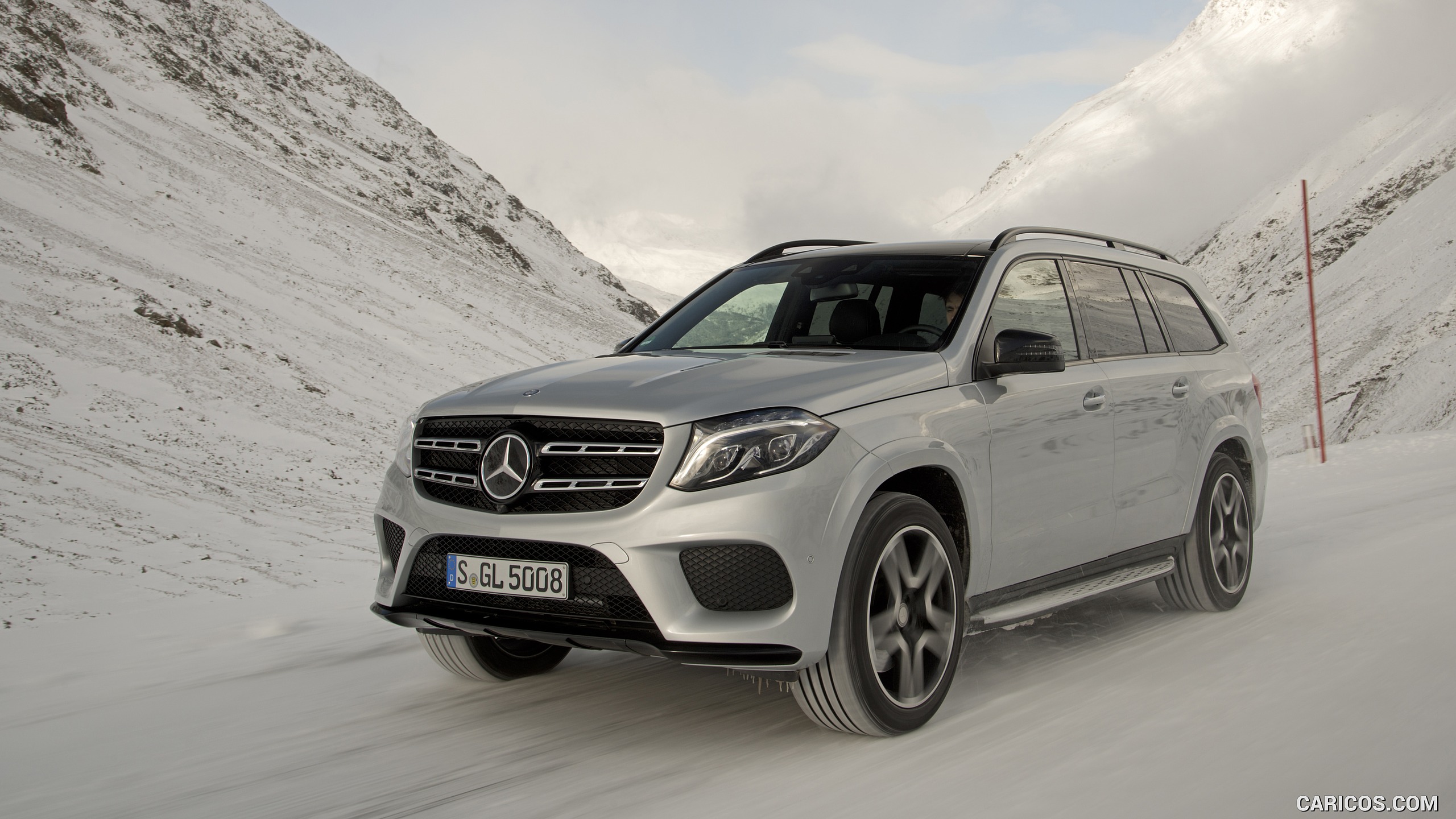 2017 Mercedes-Benz GLS 500 4MATIC AMG Line in Snow - Front, #137 of 255