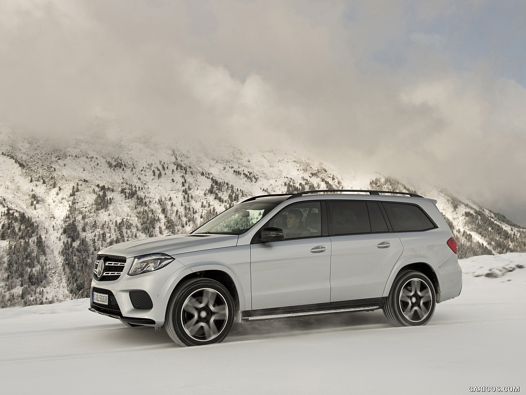 2017 Mercedes-Benz GLS 500 4MATIC AMG Line in Snow - Side