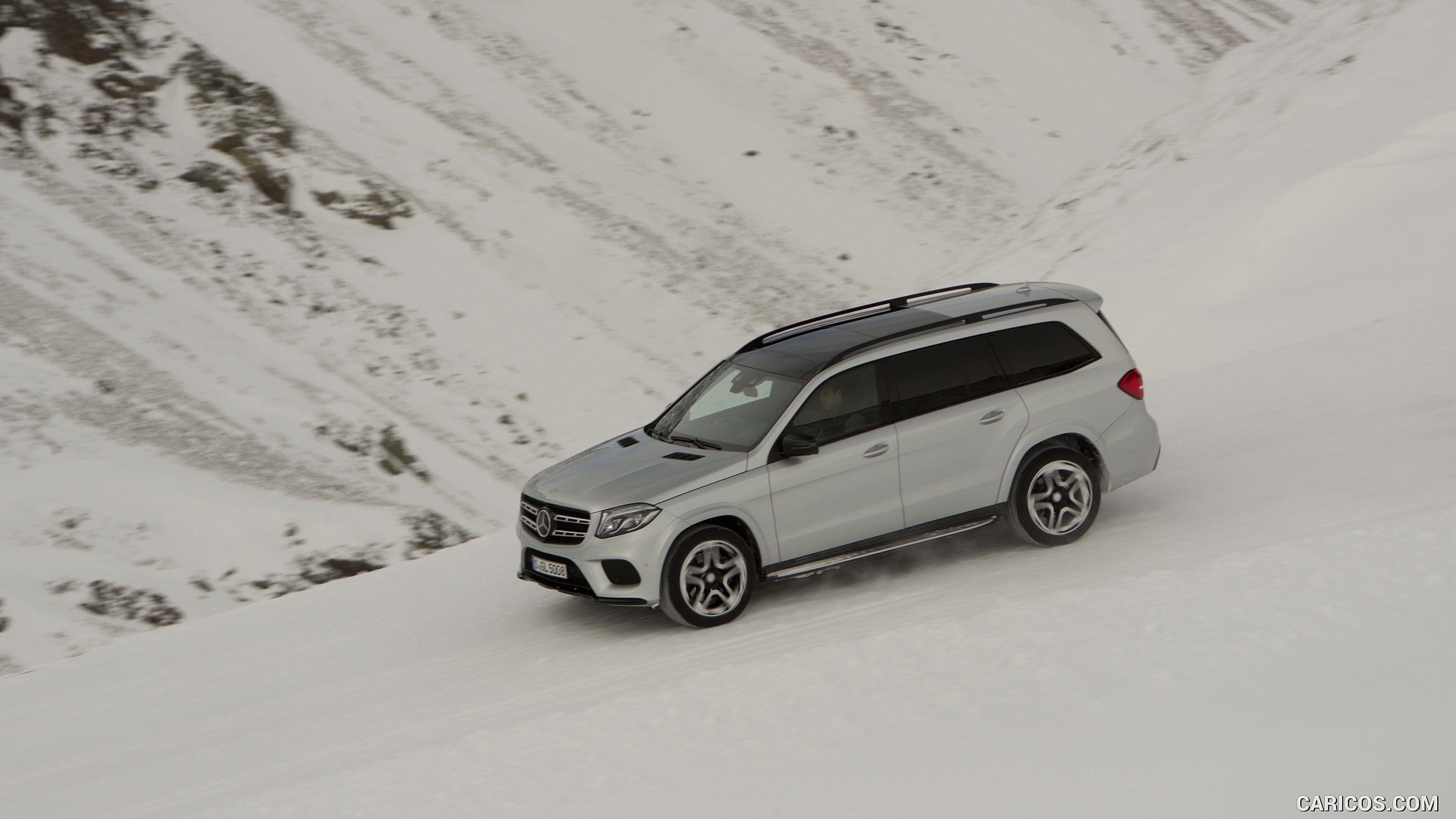 2017 Mercedes-Benz GLS 500 4MATIC AMG Line in Snow - Side, #156 of 255
