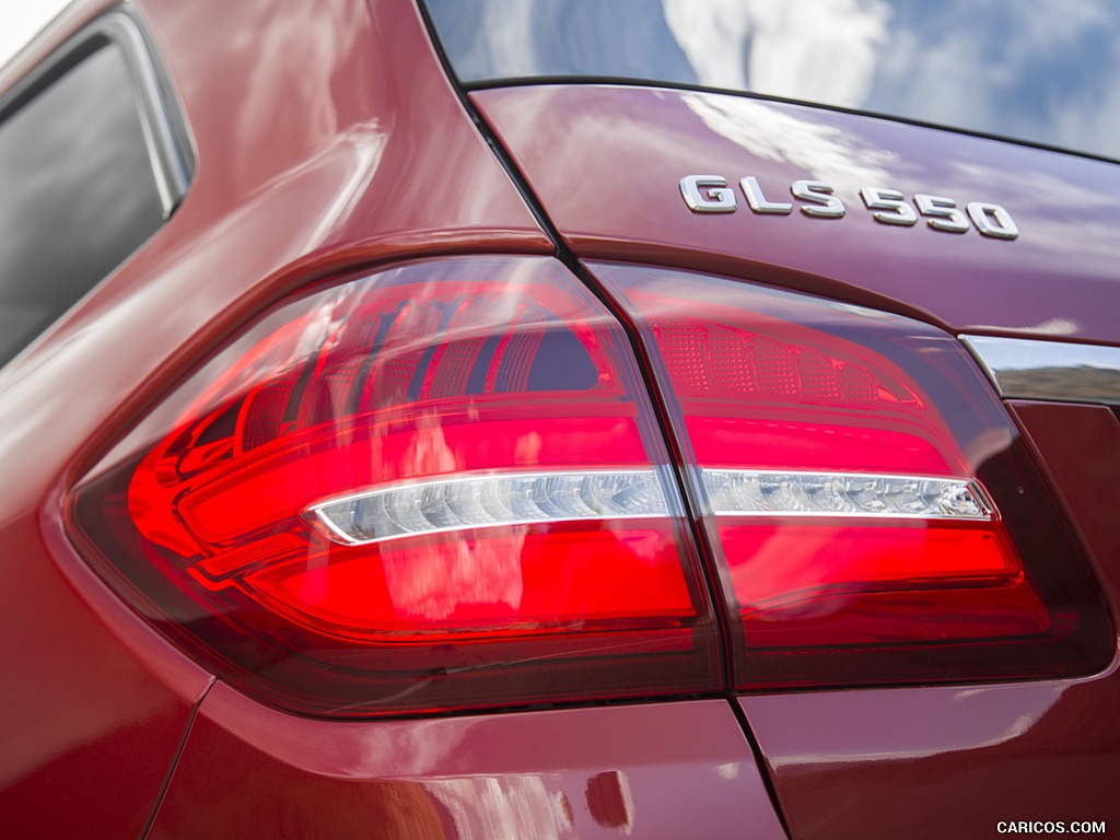 2017 Mercedes-Benz GLS 550 (US-Spec) - Tail Light