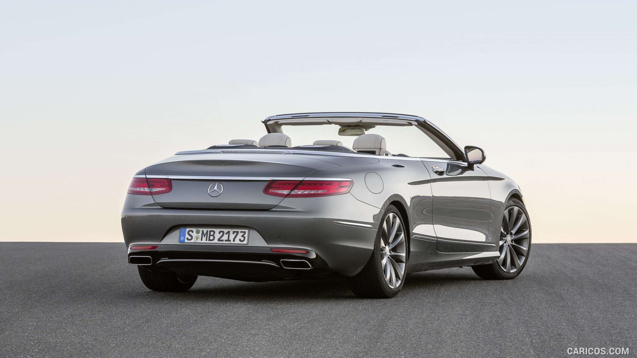 2017 Mercedes-Benz S-Class S500 Cabriolet (Selenit Grey) - Rear, #16 of 56