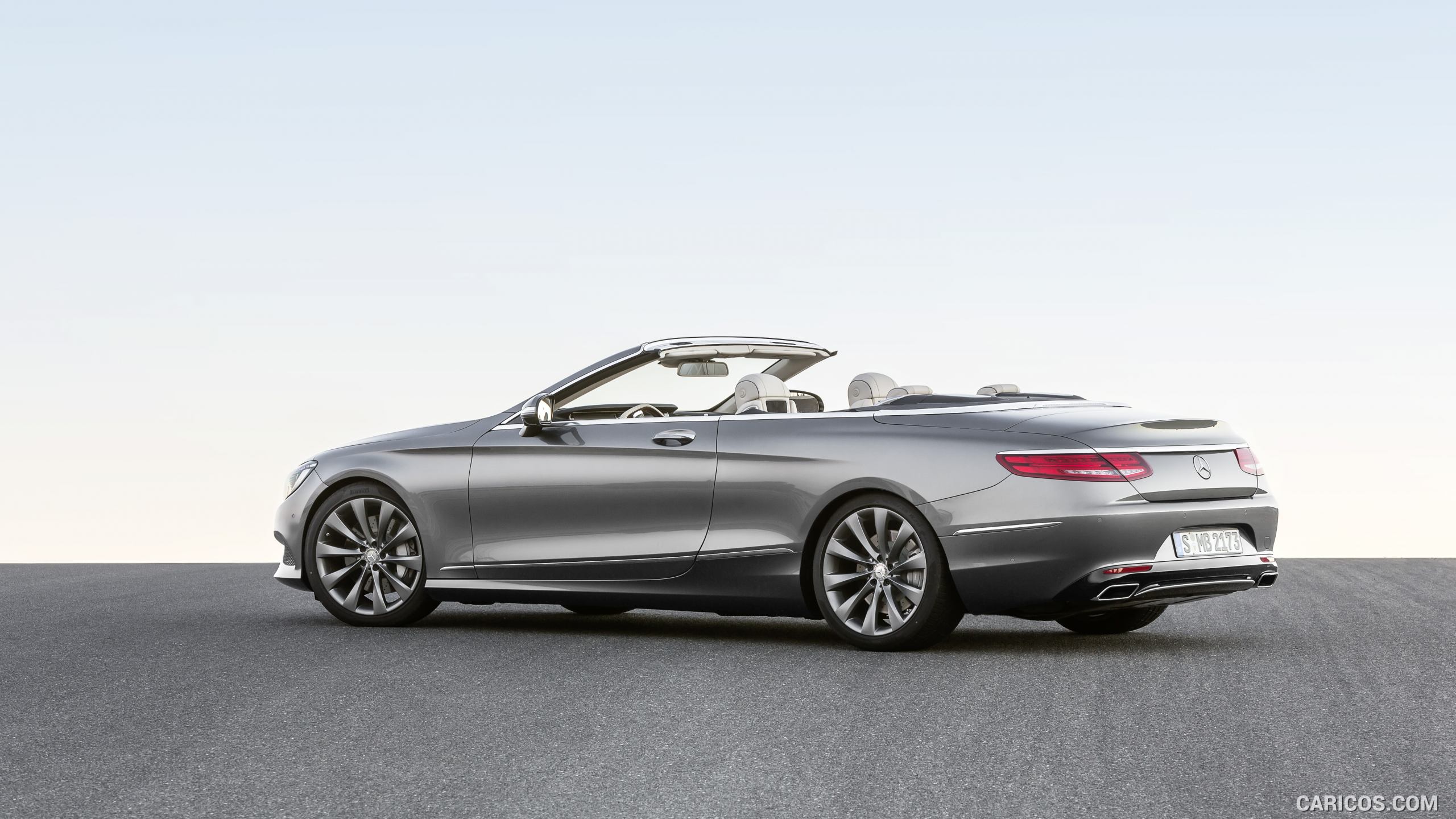 2017 Mercedes-Benz S-Class S500 Cabriolet (Selenit Grey) - Side, #13 of 56