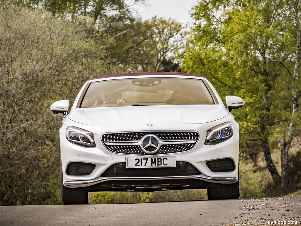 2017 Mercedes-Benz S-Class S500 Cabriolet AMG Line (UK-Spec) - Front