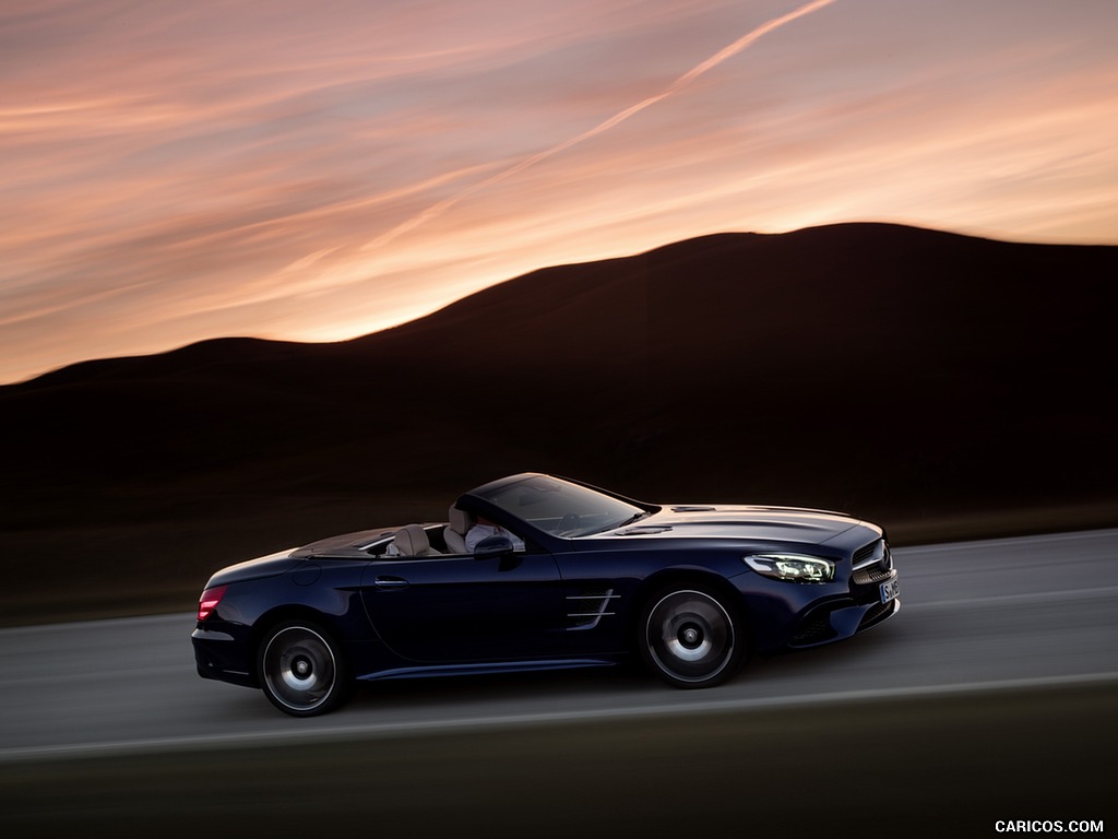 2017 Mercedes-Benz SL 500 AMG Line (Color: Brilliant Blue) - Side