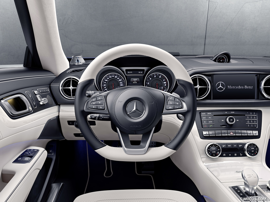 2017 Mercedes-Benz SL Roadster designo Edition - Interior, Cockpit