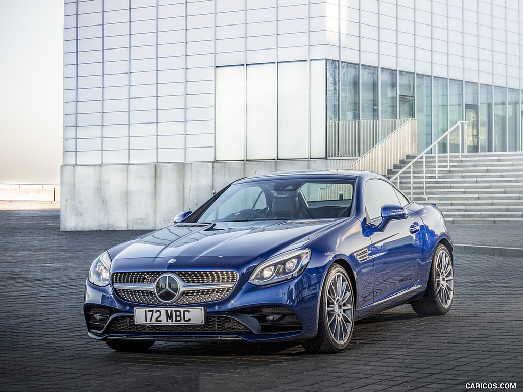 2017 Mercedes-Benz SLC 300 (UK-Spec) - Front