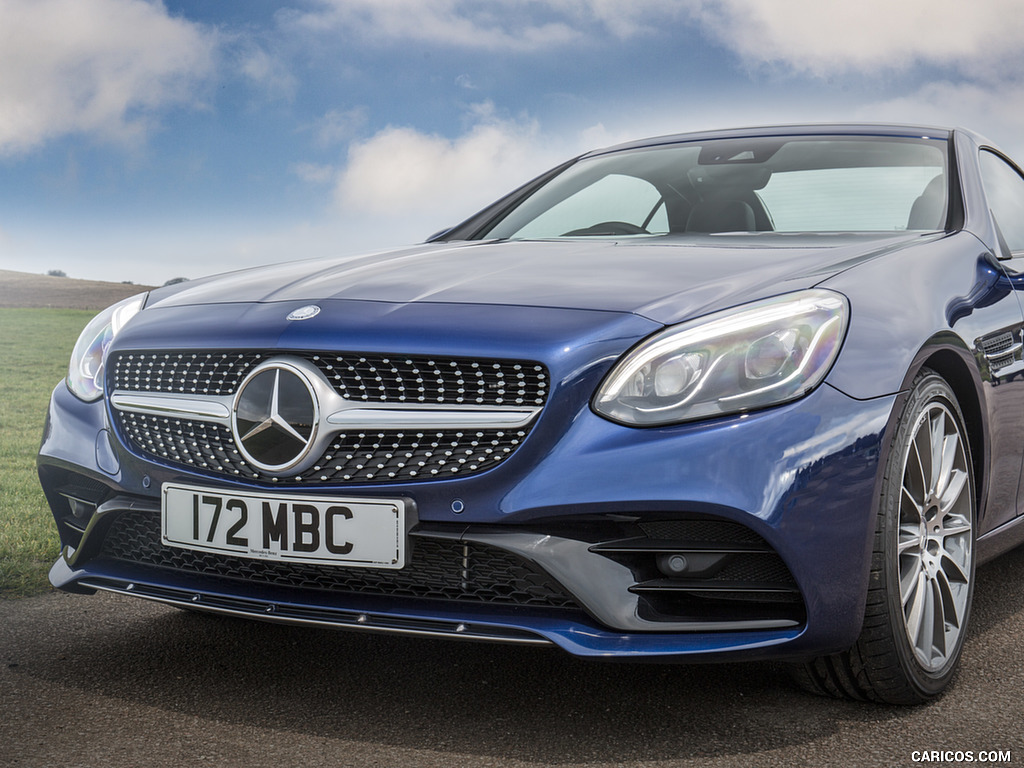 2017 Mercedes-Benz SLC 300 (UK-Spec) - Front