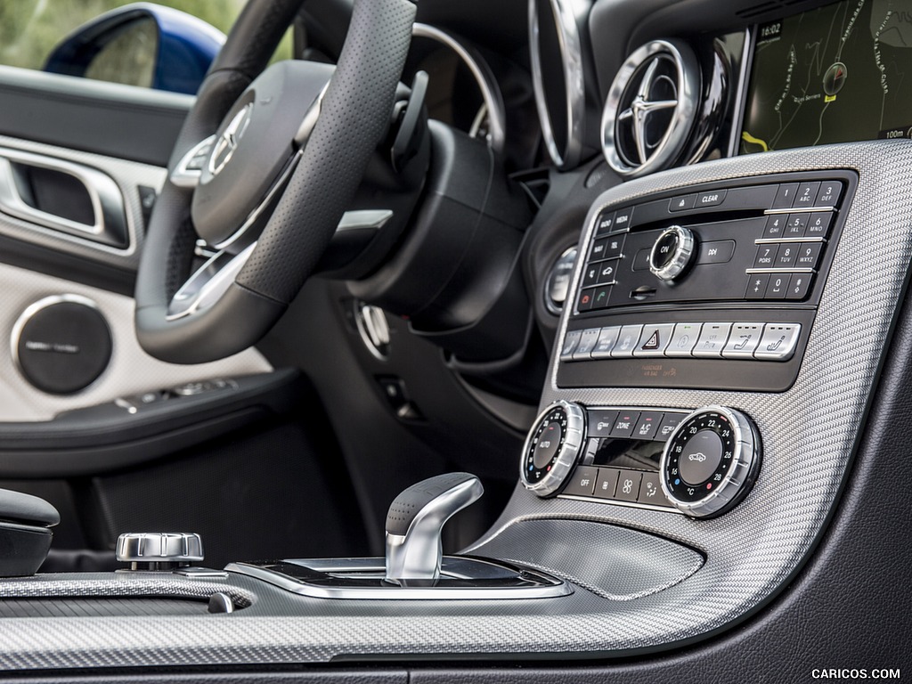 2017 Mercedes-Benz SLC 300 - Interior, Controls