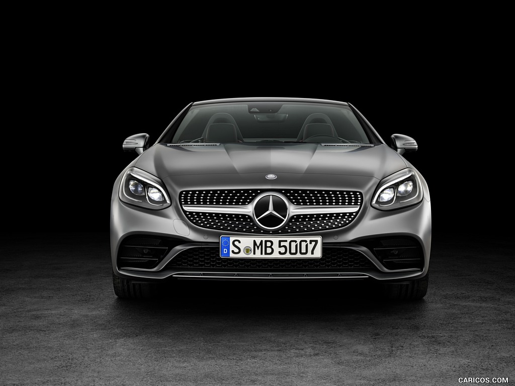 2017 Mercedes-Benz SLC 300 AMG Line (Color: Designo Cerrusit Grey Magno)