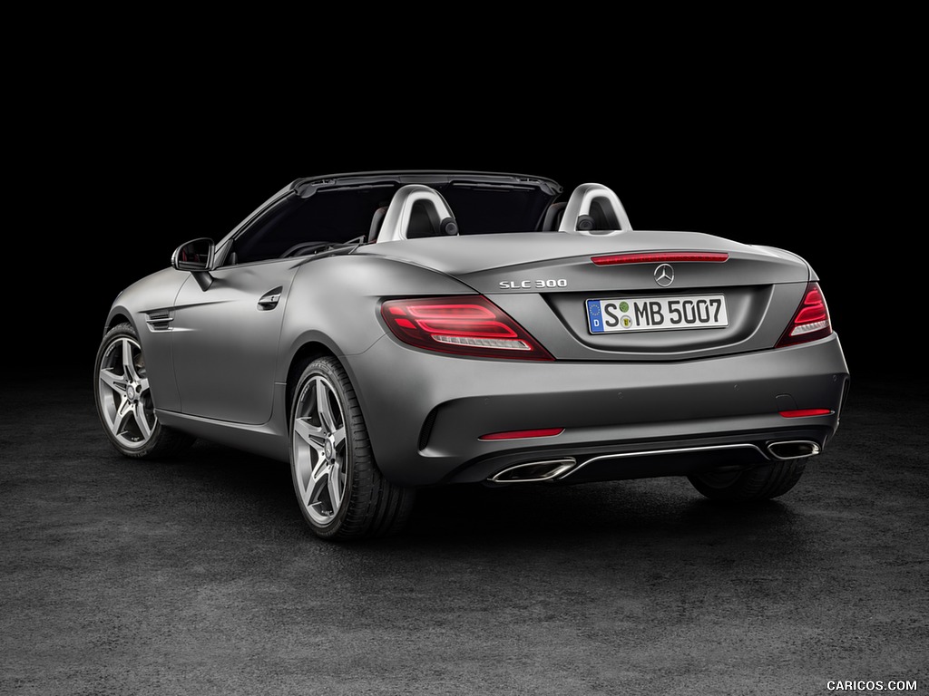 2017 Mercedes-Benz SLC 300 AMG Line (Color: Designo Cerrusit Grey Magno)