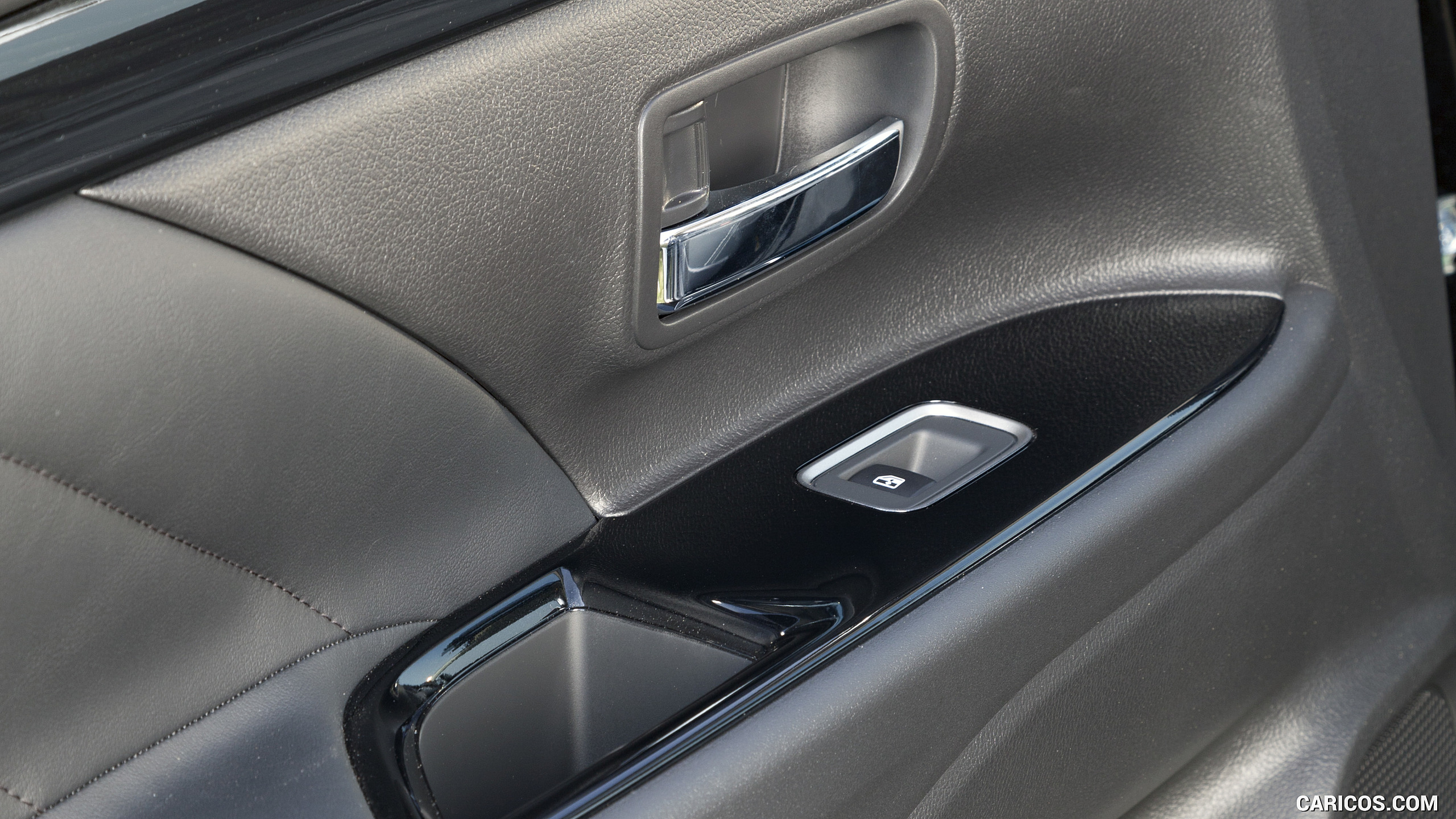 2017 Mitsubishi Outlander Plug-In Hybrid EV (UK-Spec) - Interior, Detail, #46 of 46