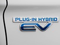 2017 Mitsubishi Outlander Plug-In Hybrid EV - Badge