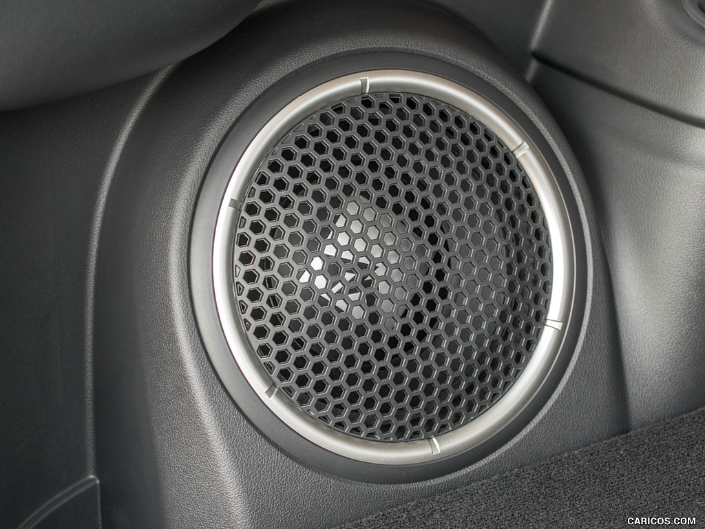 2017 Mitsubishi Outlander Plug-In Hybrid EV - Trunk, Subwoofer