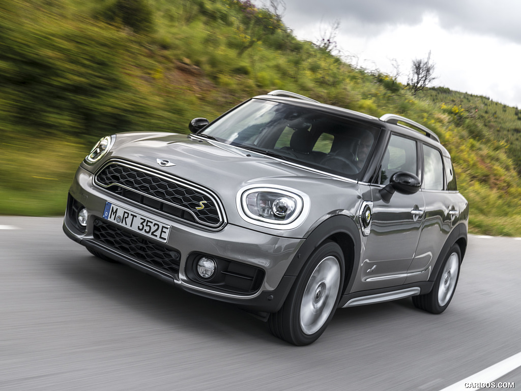 2018 MINI Cooper S E Countryman ALL4 Plug-In Hybrid - Front